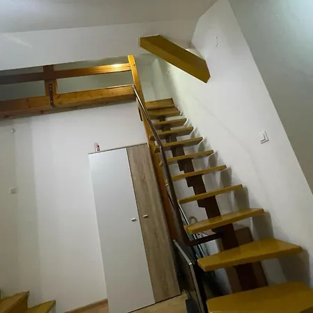 Centar E&a * Tuzla